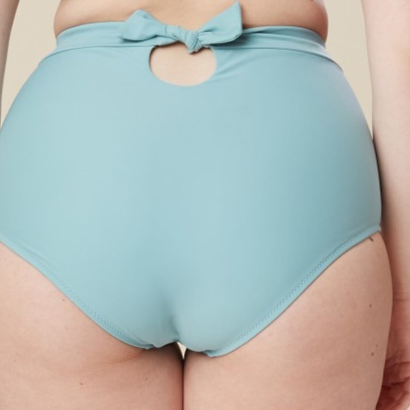 PLUS A BEAUTIFUL SOUL PLAID RUFFLE BIKINI SWIMSUIT - Picture 4 of 5